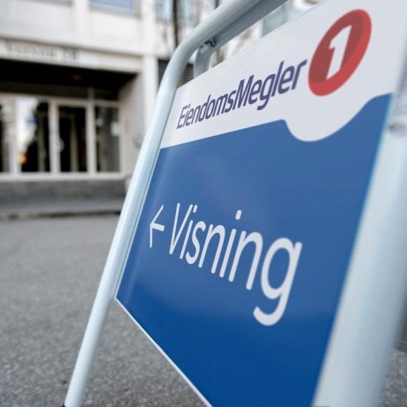 Skilt for eiendomsmegler fra Presis